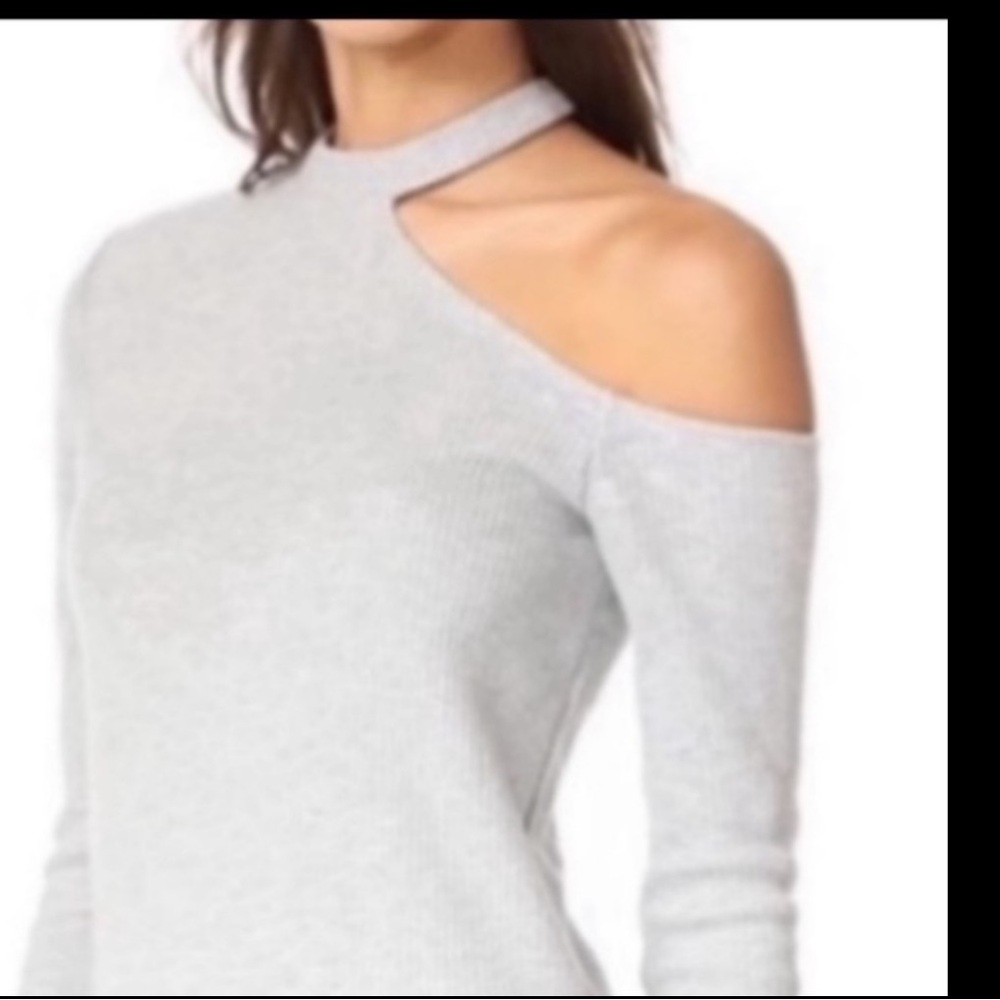 Sweater - Picture 4 of 9